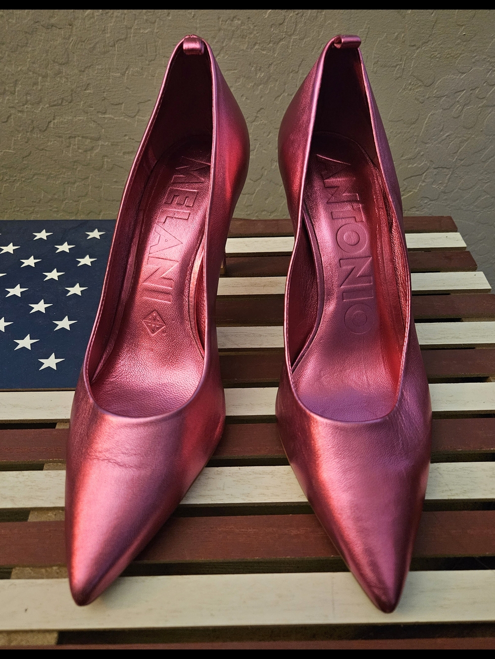 ANTONIO MELANI Metallic Fuchsia Pointed-Toe Pumps